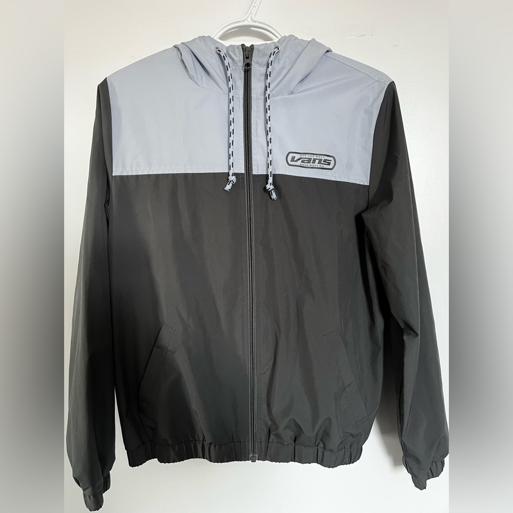 VANS WINDBREAKER JACKET size adult XS. (Fits men or women’s S). Never worn!!